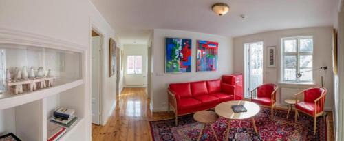 Akureyri Apartment | LL Properties - The Old Town Retreat