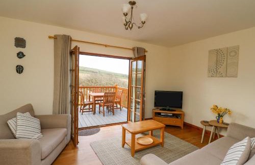Mwnt House | Llaethdy
