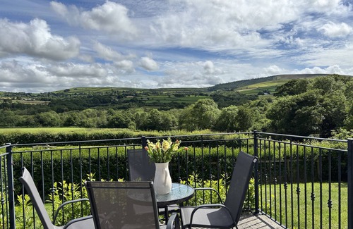 Boncath Cottage | LLAETHDY - THE DAIRY, pet friendly, luxury holiday cottage in Crymych