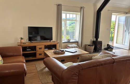 Boncath Cottage | LLAETHDY - THE DAIRY, pet friendly, luxury holiday cottage in Crymych