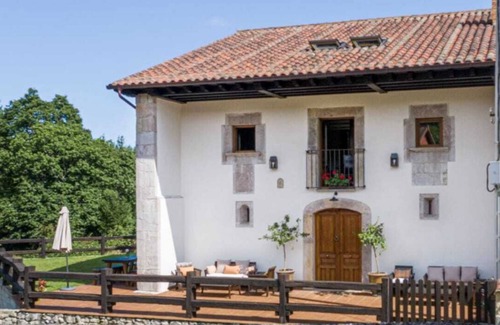 Puertas De Vidiago Cottage | Llanes, 6 double rooms with bathroom