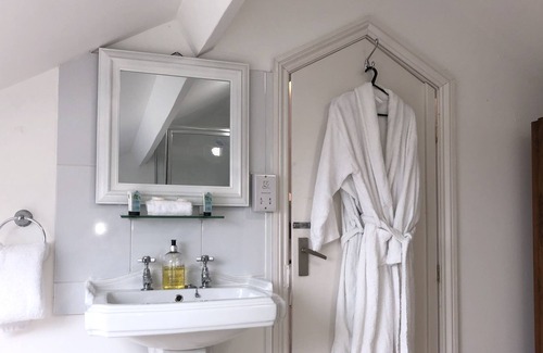 Bontnewydd Bed & Breakfast | Llangwyryfon Country Breaks