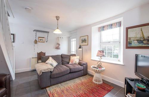 Narberth House | Llanmill Cottage