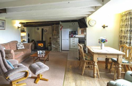 Cilgerran House | Llantood Farm Cottage, Cardigan