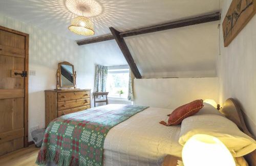 Cilgerran House | Llantood Farm Cottage, Cardigan