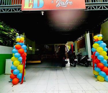 Loboc Hotel | LLB Travellers Inn & Bistro