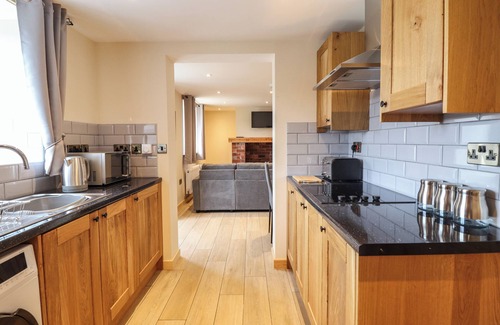 Llanwddyn Cottage | Llety Dewi