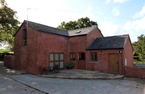 Overton-on-dee House | Llety'r Dderwen