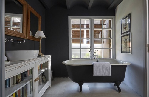 Corca Bed & Breakfast | llimona suites