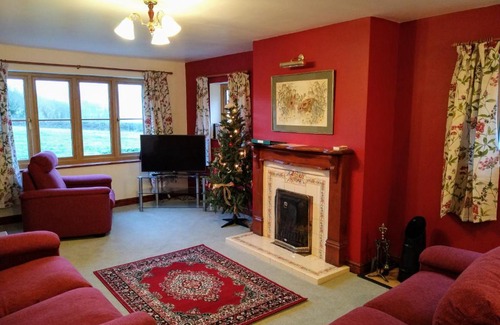 Penmon House | Llinos Cottage