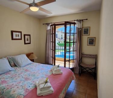 El Roc de Sant Gaieta House | Lluna Beach Bará