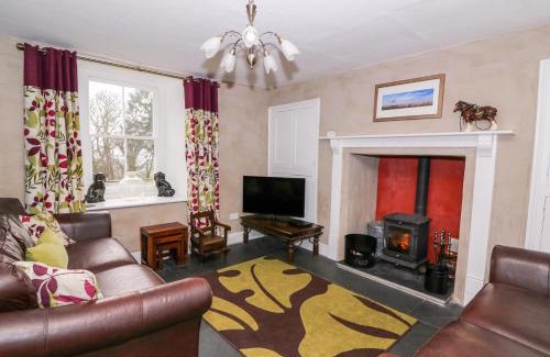 Llandysul House | Llwyncadfor Farm