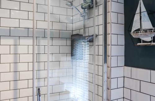 Edern House | Llwyndre