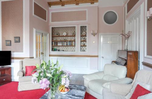 Pentraeth House | Llys y Graig