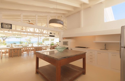 Los Organos House | LN 5 Casa del Encanto frente al Mar del Norte con Piscina