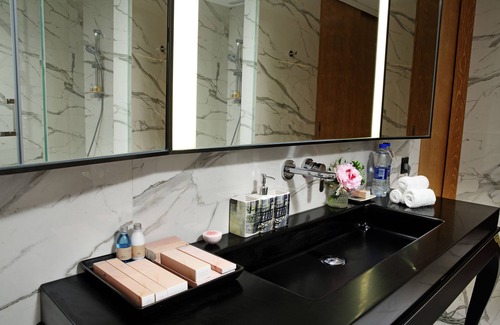 Beijing Road Hotel | LN Hotel Five