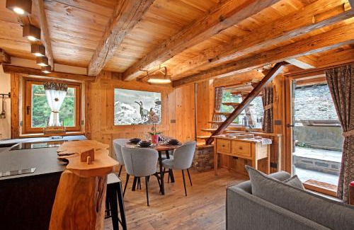 Valsavarenche Ski Chalet | Lo Pailler de Mamma e Pappa