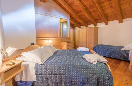 Tache Hotel | Lo Scoiattolo Hotel