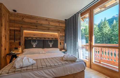 Tache Hotel | Lo Scoiattolo Hotel