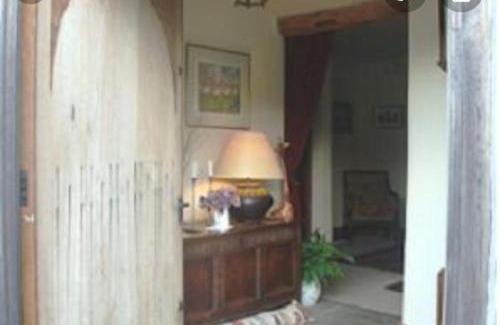 Hollow Meadows Bed & Breakfast | Loadbrook Cottages
