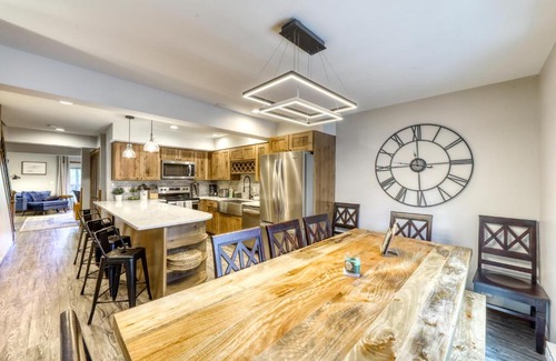 Baldy Mountain House | Loaded Atlantic!