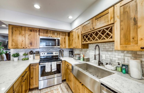 Baldy Mountain House | Loaded Atlantic!