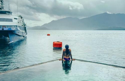 Puerto Chacabuco Hotel | Loberias Del Sur