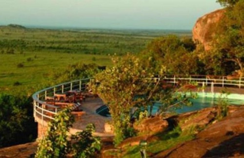Olakira Camp Cabin | Lobo Wildlife Lodge