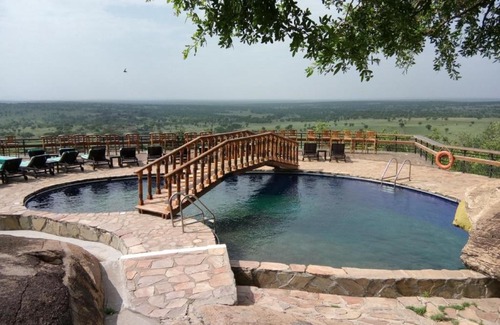 Olakira Camp Cabin | Lobo Wildlife Lodge