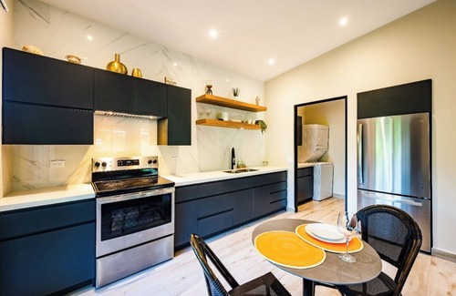 Playa Grande House | Lobos One: Luxury 1BD/1.5BA Casita 5 minutes to Playa Grande