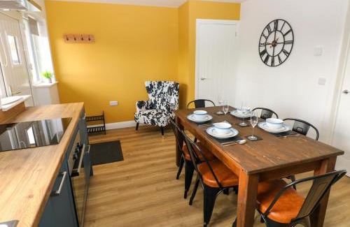 Kilgetty House | Lobster Cottage