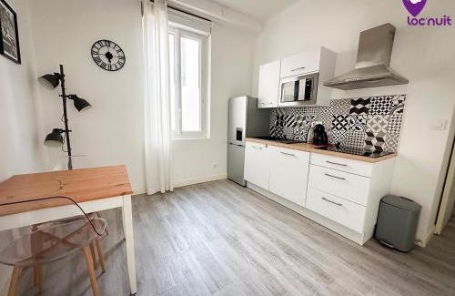 Agen Apartment | Loc'Nuit - Appartements Tout Confort - Hyper Centre AGEN