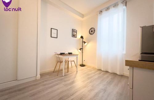 Agen Apartment | Loc'Nuit - Appartements Tout Confort - Hyper Centre AGEN