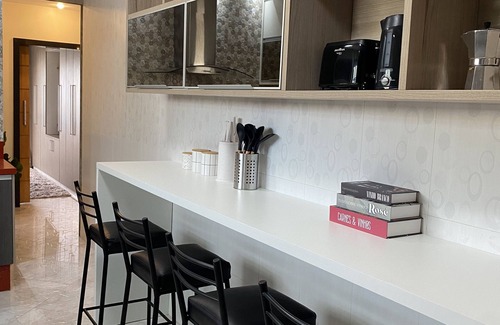 Recreio dos Bandeirantes Apartment | Local 401 Apartment