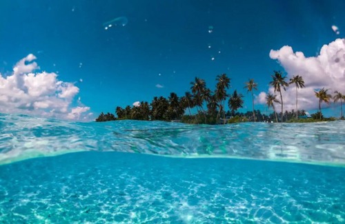 Kamadhoo House | Local island Home !