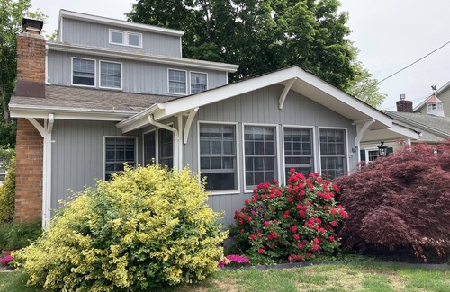 Manasquan Cottage | Local Living, Beach Town Sanctuary. Car rental available!