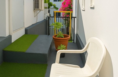 Gobernador Pinero Apartment | Local Nest San Juan
