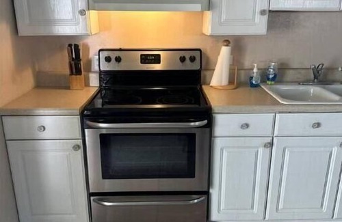 Port Charlotte Apartment | Local quiet stay
