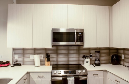 Madison Apartment | Local Stylish All Inclusive Luxury Experience