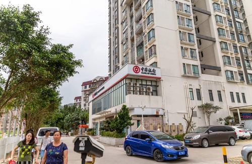 Xiangzhou District Apartment | Locals Boutique Apartment Huafa Plaza 11