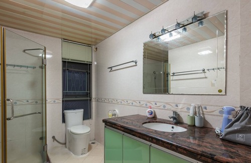 Xiangzhou District Apartment | Locals Boutique Apartment Huafa Plaza 21