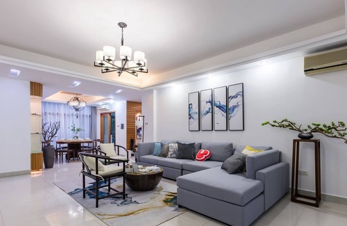 Xiangzhou District Apartment | Locals Boutique Apartment Huafa Plaza 21