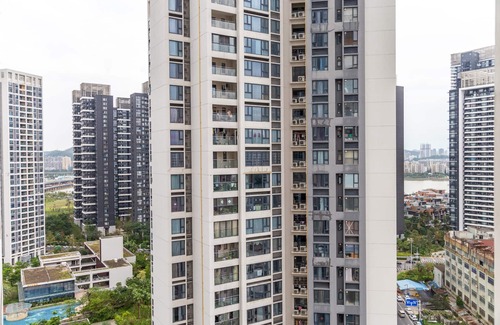 Xiangzhou District Apartment | Locals Boutique Apartment Huafa Plaza 33