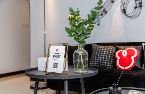 Xiangzhou District Apartment | Locals Boutique Apartment Huafa Plaza 35
