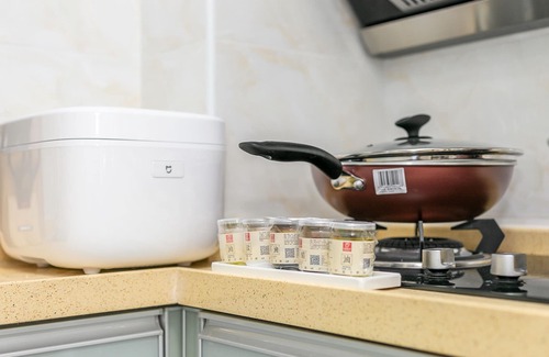 Xiangzhou District Apartment | Locals Boutique Apartment WanzaiCEC No.5