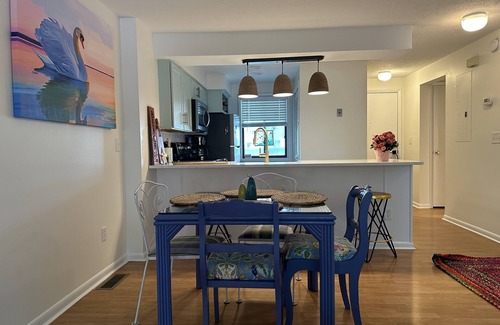 Kure Beach Condo | LOCALS SUMMER! INDOOR & Outdoor Pool, OCEANSIDE. Best time for beach is in FALL