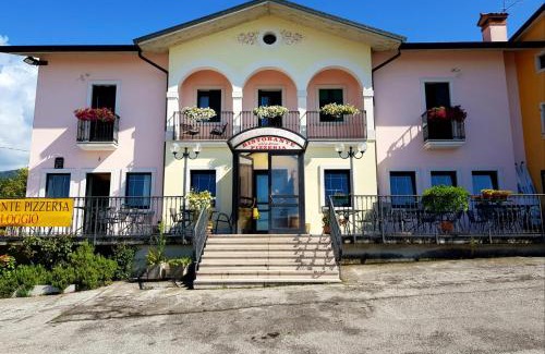 Lusiana Hotel | Locanda "Alla Rosa"