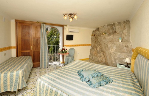 Furore Hotel | Locanda Del Fiordo