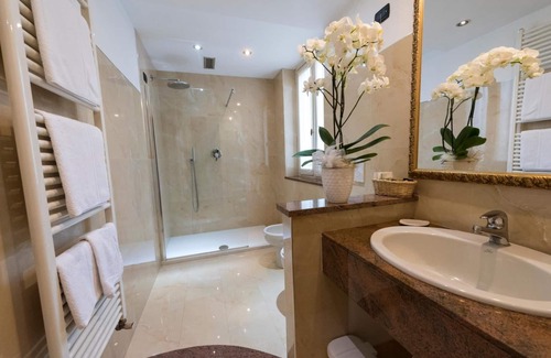 Cavour Hotel | Locanda La Posta