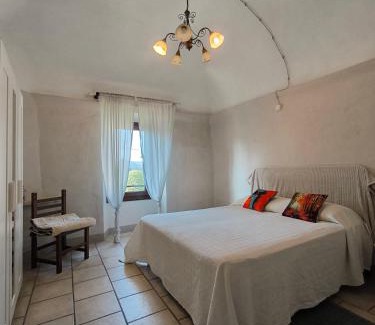 Lesegno House | Locanda Montecarlo